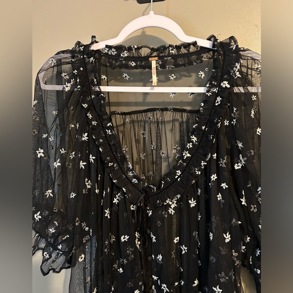 Free People with love mesh mini dress size medium no slip - Picture 3 of 5